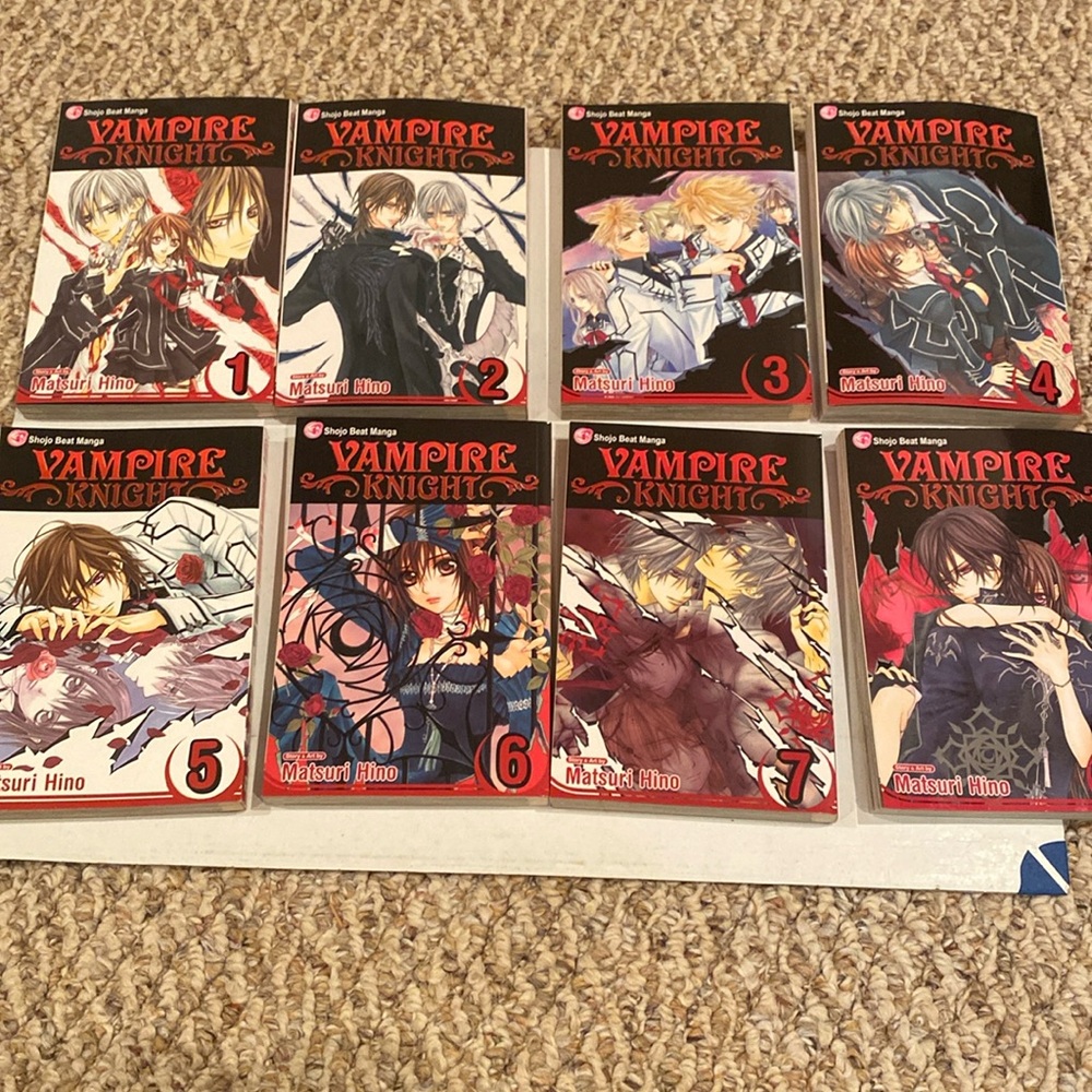 NWT Vampire Knight Graphic Novels, Volumes 1-8